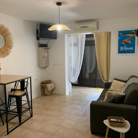 Studio tout équipé de 27m2, à 100m de la mer, et 500m des commerces Algajola  Exterior foto