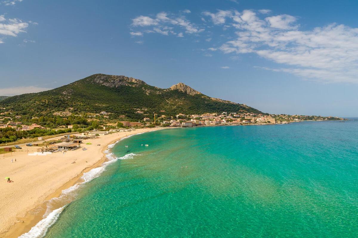 Studio tout équipé de 27m2, à 100m de la mer, et 500m des commerces Algajola  Exterior foto
