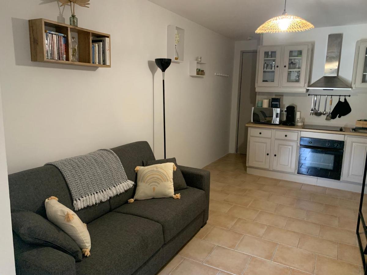 Studio tout équipé de 27m2, à 100m de la mer, et 500m des commerces Algajola  Exterior foto